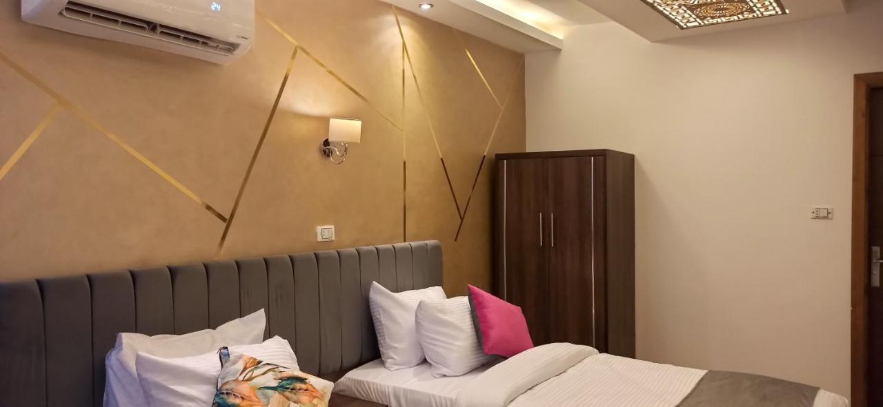 Grand Pyramids Inn Kafret el-Gabal Exterior foto
