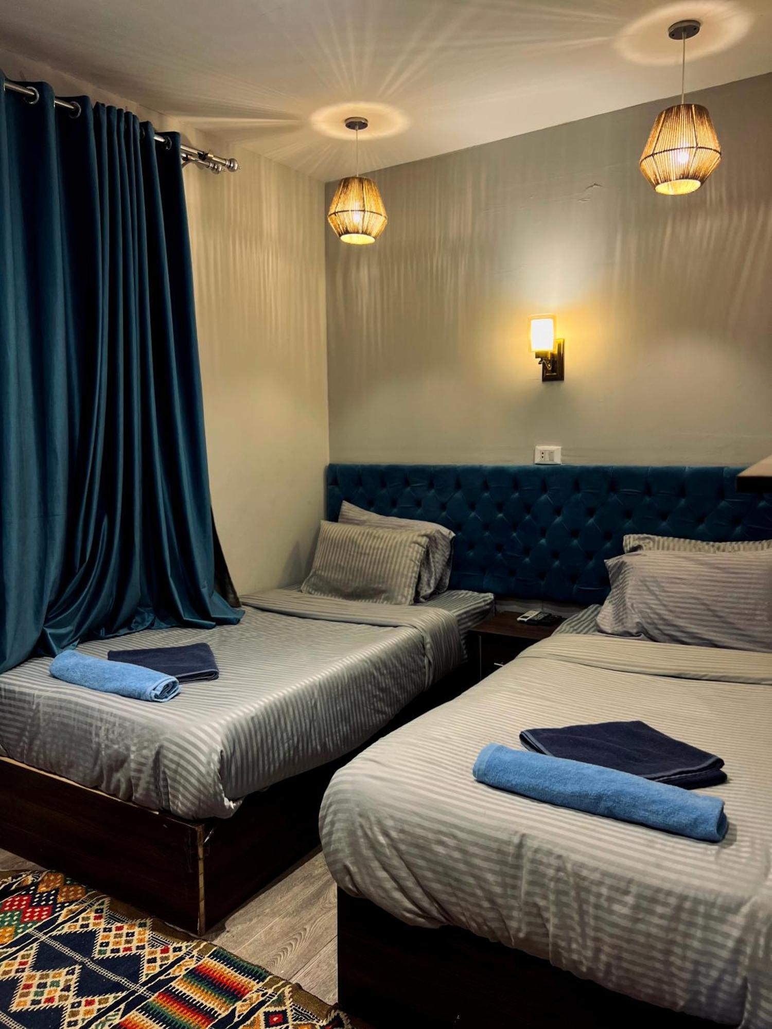 Grand Pyramids Inn Kafret el-Gabal Exterior foto