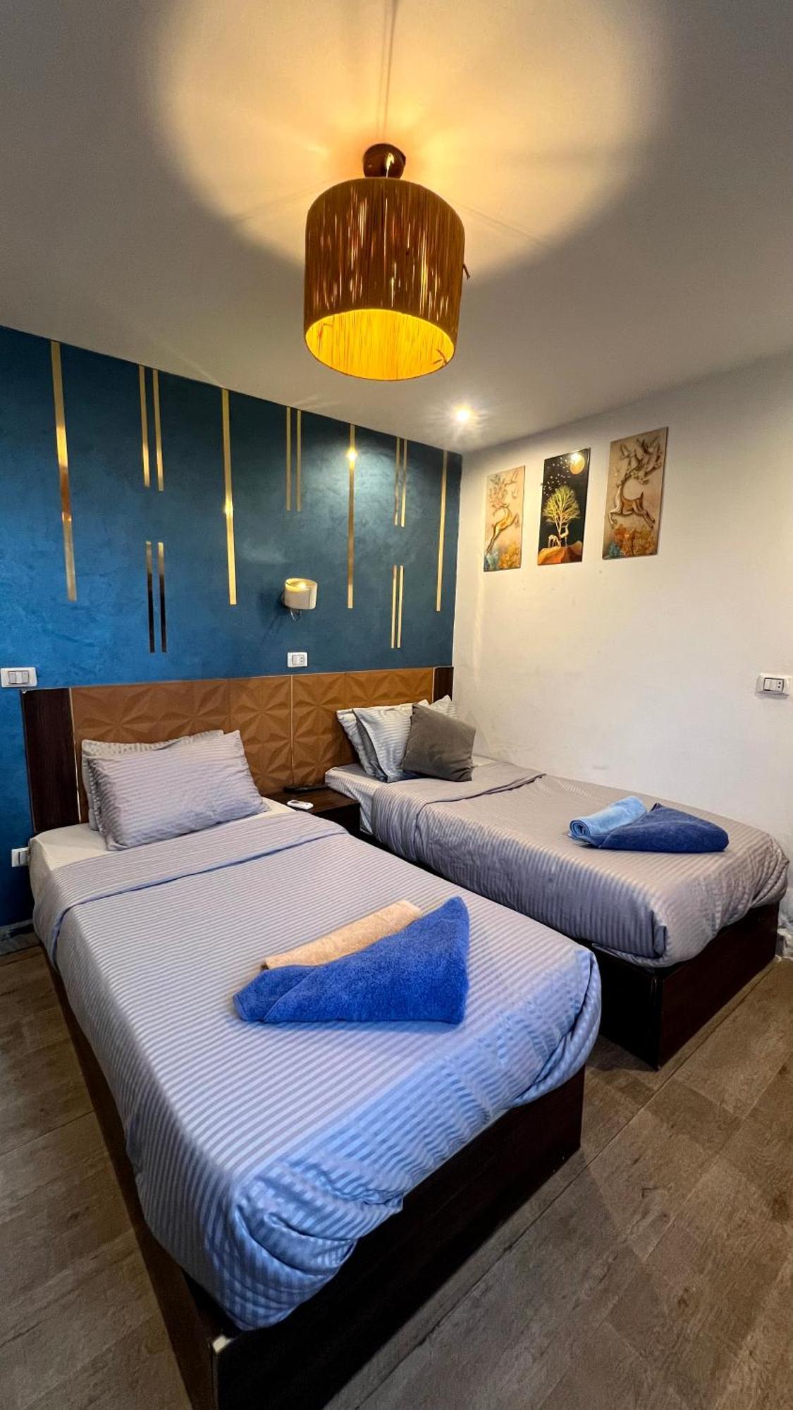 Grand Pyramids Inn Kafret el-Gabal Exterior foto